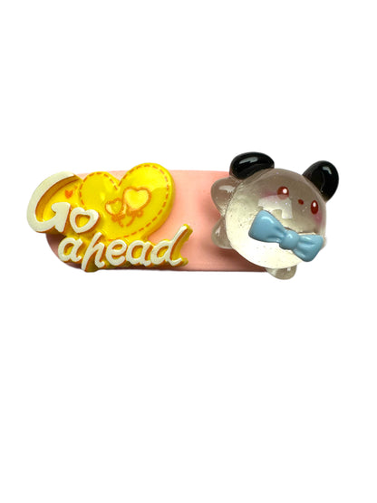 Barrette 43 - Go ahead 💛et Pochacco